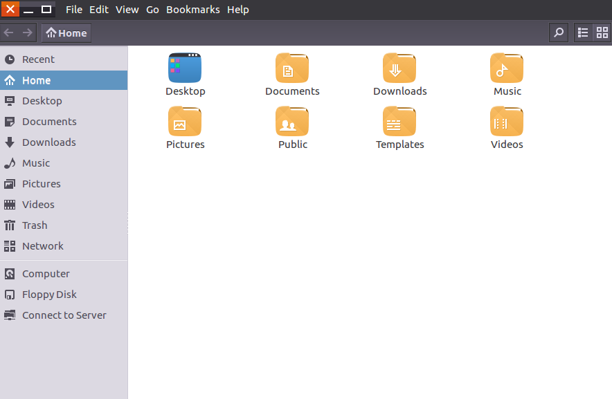 登录后进入 Ubuntu Kylin 桌面的界面